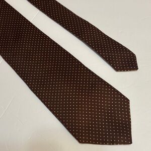 English Leather Elegant Brown Polka Dot cravate silk Tie 55 x 3